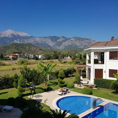 Cristal Villa Kemer