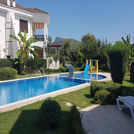 Cristal Villa *